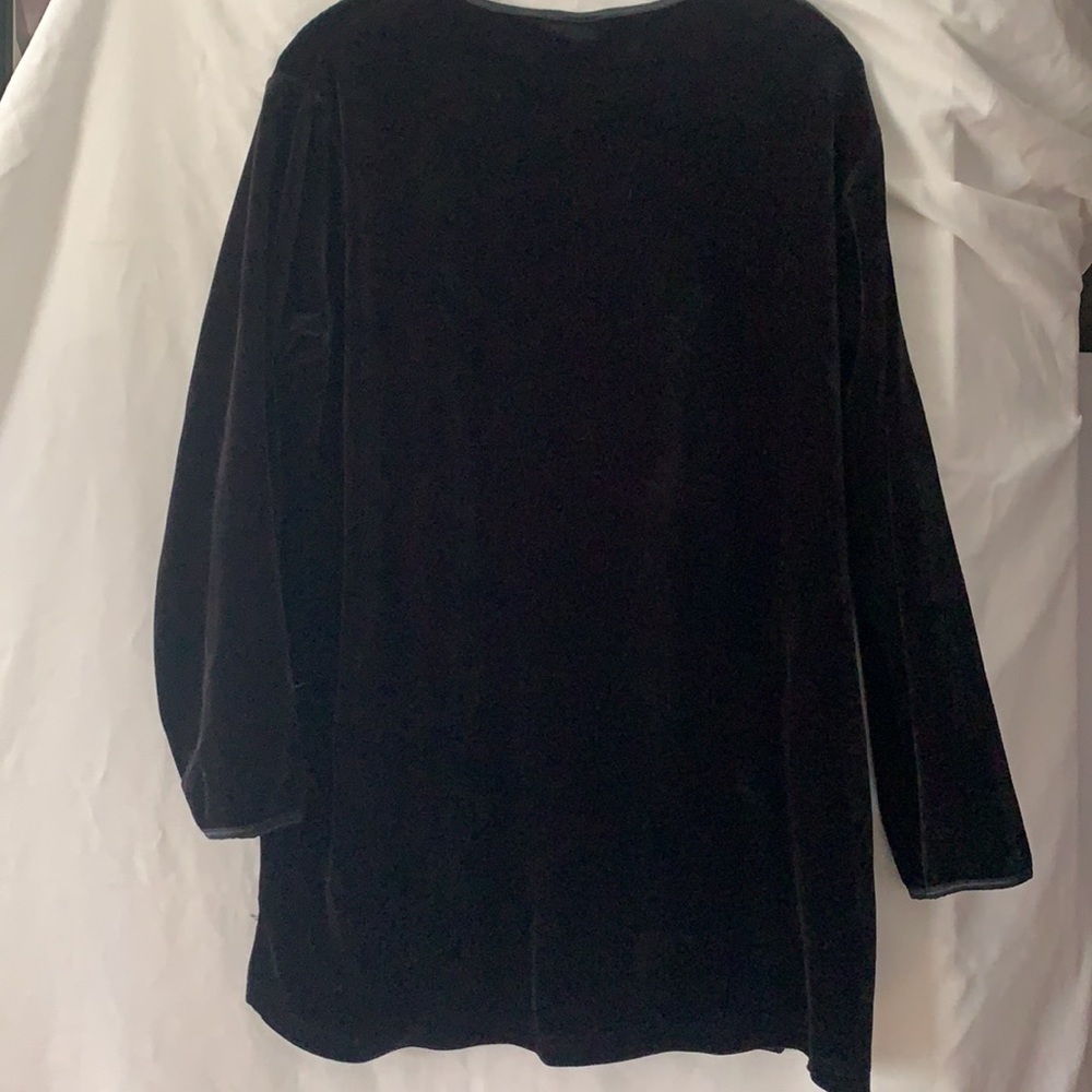 Mickey Mouse Velvet Shirt Black Long Sleeve Embroidered Pullover Vintage XL. - Picture 6 of 7